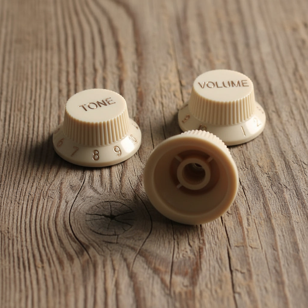 Stratocaster-style volume and tone knob set, 3-piece, 24-spline split-shaft fit
