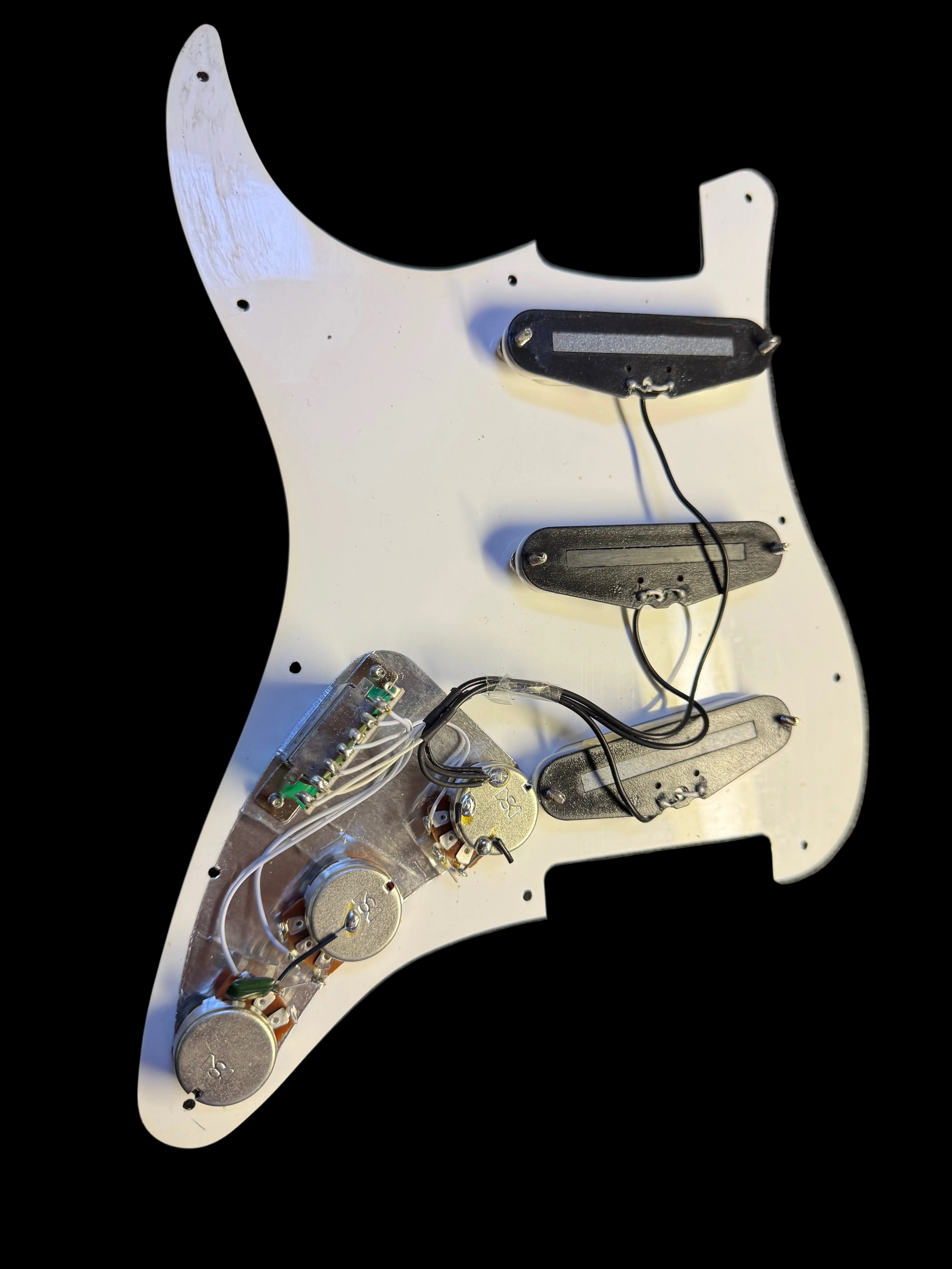 Used 2013 Squier Affinity Stratocaster Loaded Pickguard – Reclaimed, Excellent Condition